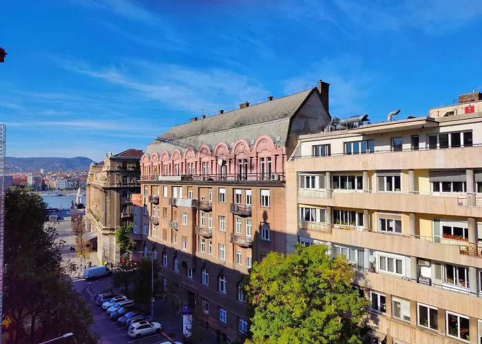 Luxury With Balcony And Sauna Apartamento