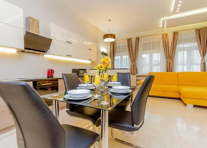 Apartamento Luxury With Balcony And Sauna *