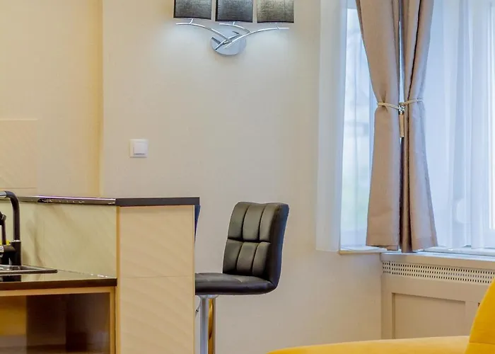 Luxury With Balcony And Sauna Apartamento Budapest