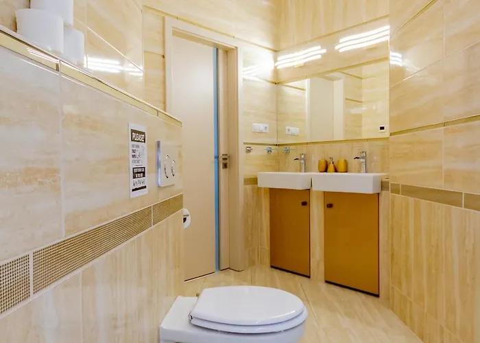 Luxury With Balcony And Sauna *