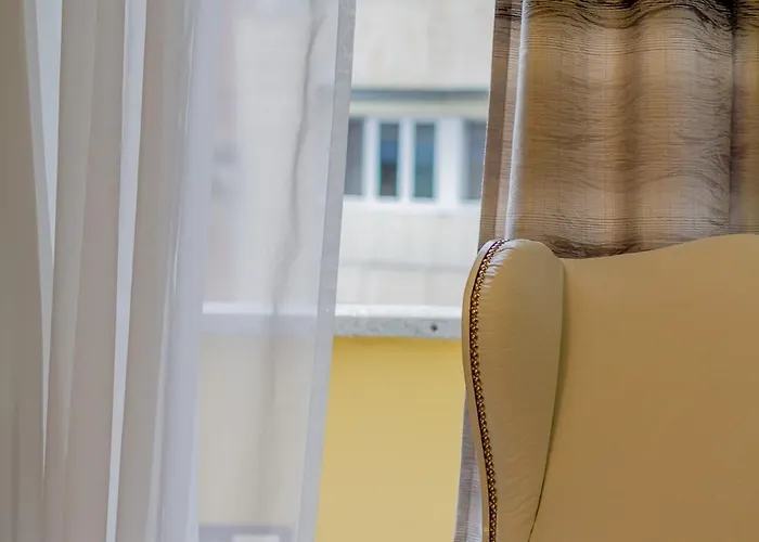Apartment Luxury With Balcony And Sauna Budapest