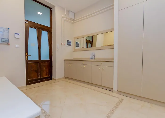 Luxury With Balcony And Sauna Lägenhet *