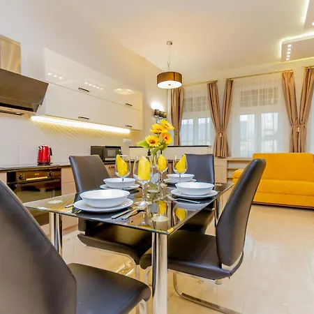 Apartment Luxury With Balcony And Sauna *